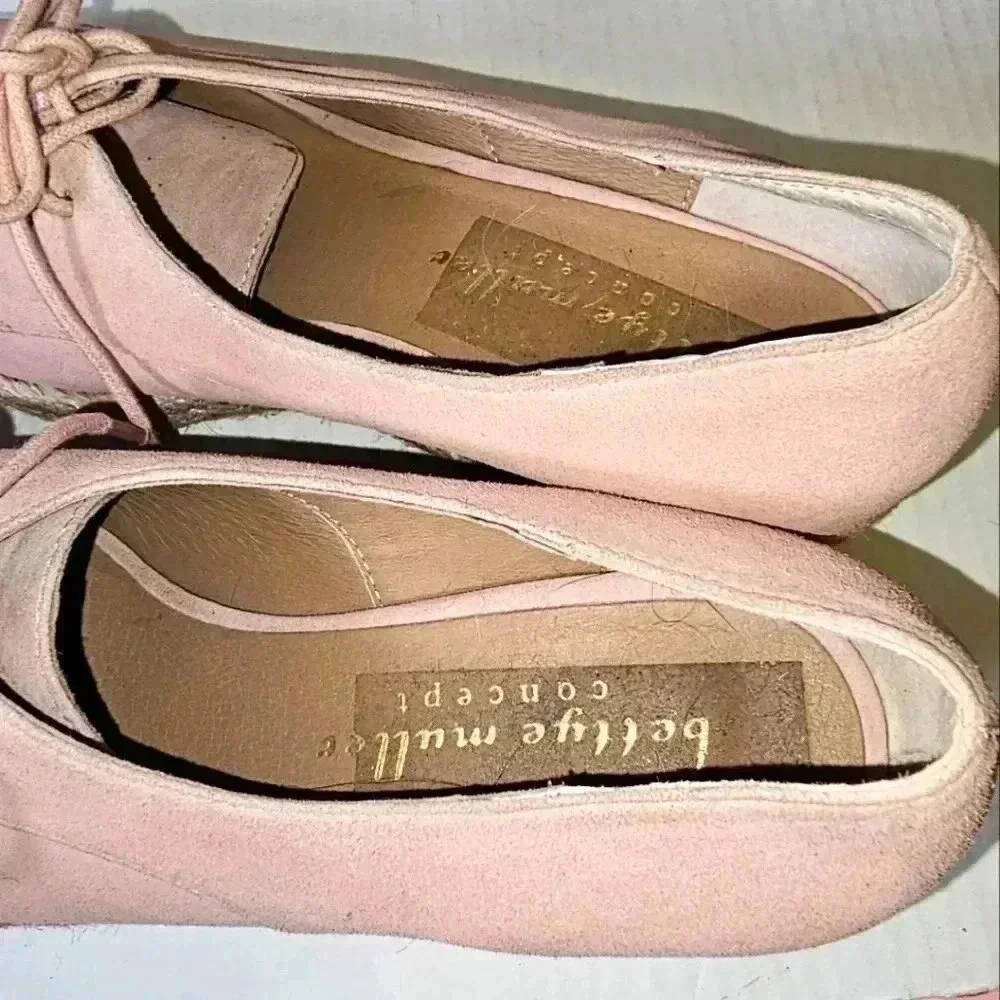 Bettye Mueller Concept Regina Mauve/‎ Blush Suede Lace Up Espadrille Wedges 7.5